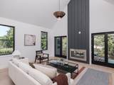 8 Elizabeth Ln - Photo 3