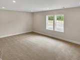 1 Whitman Circle - Photo 19
