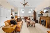 25 Whiting Ln - Photo 22