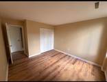 1004 Paradise Rd - Photo 14