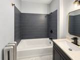 180 Oak Grove Ave - Photo 5