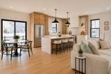 17 South Waverly St - Photo 1