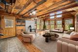 1080 Locust - Photo 7