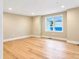 562 Gorham Street - Photo 5