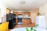 202 Washington St - Photo 3