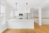 109 Ellington - Photo 8