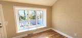 136 Lakeside Drive East - Photo 8