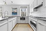 25 Beacon Street - Photo 14