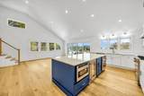 531 Menauhant Rd - Photo 13