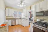 123 White St - Photo 2