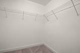 120 Wyllis Ave - Photo 16