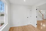 38 Colonial - Photo 14