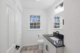 38 Colonial - Photo 15