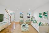 38 Colonial - Photo 10