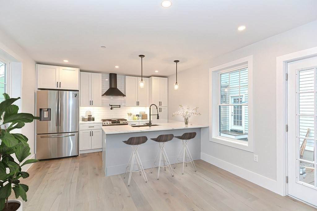 37-39 Old Morton St - Photo 1