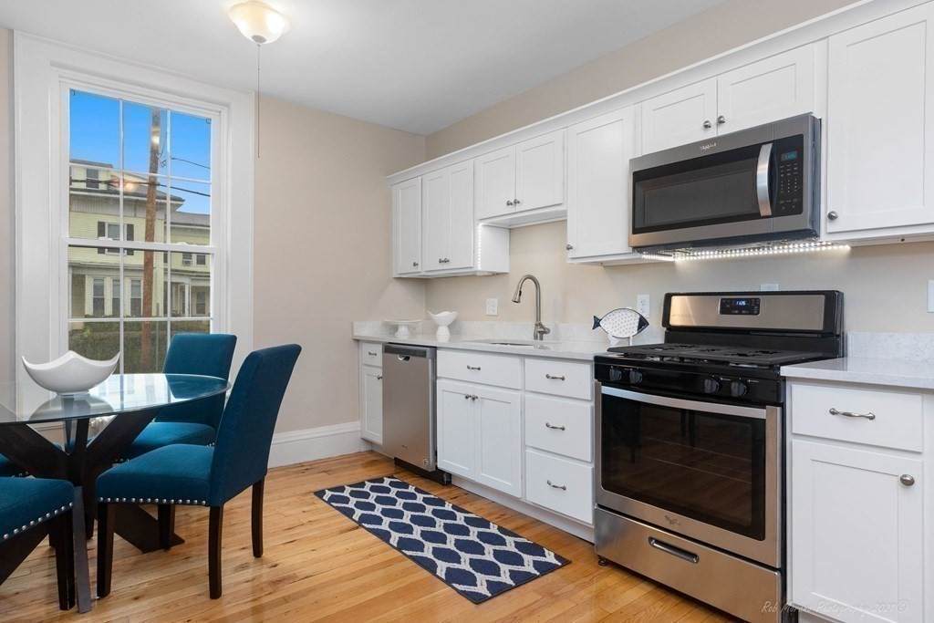 35 Locust St - Photo 1