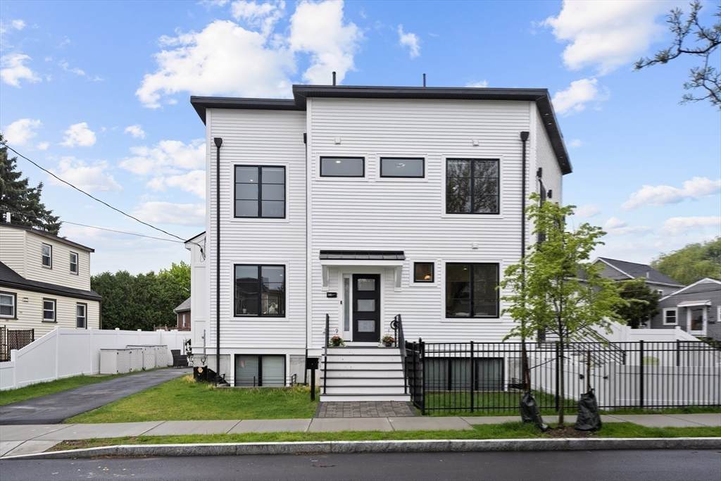 38 Bradshaw Street - Photo 1