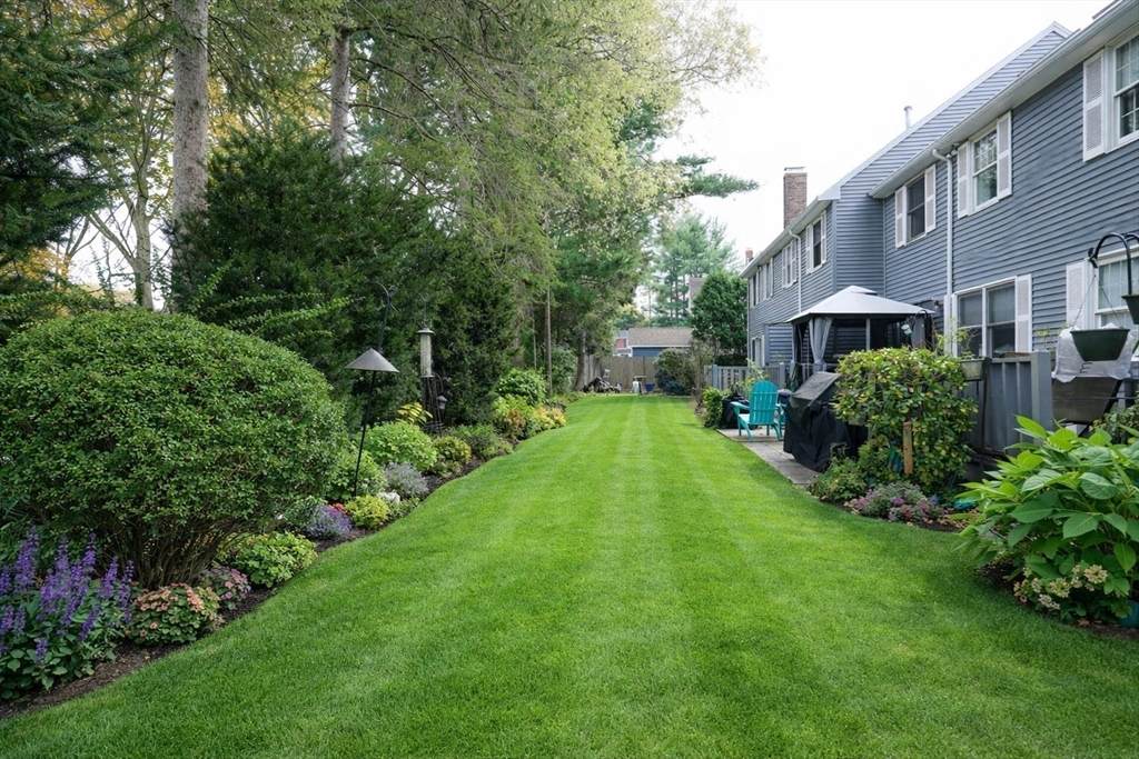 64 Mechanic St - Photo 1