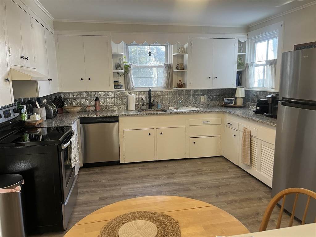 105 Central Street - Photo 1