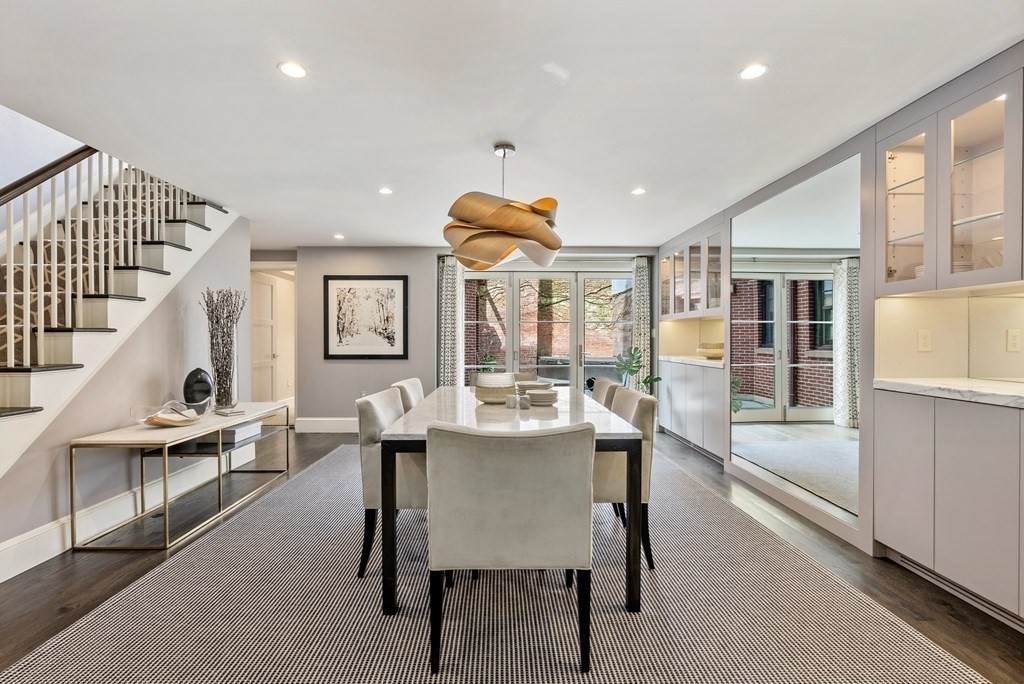 69 Hancock St - Photo 1