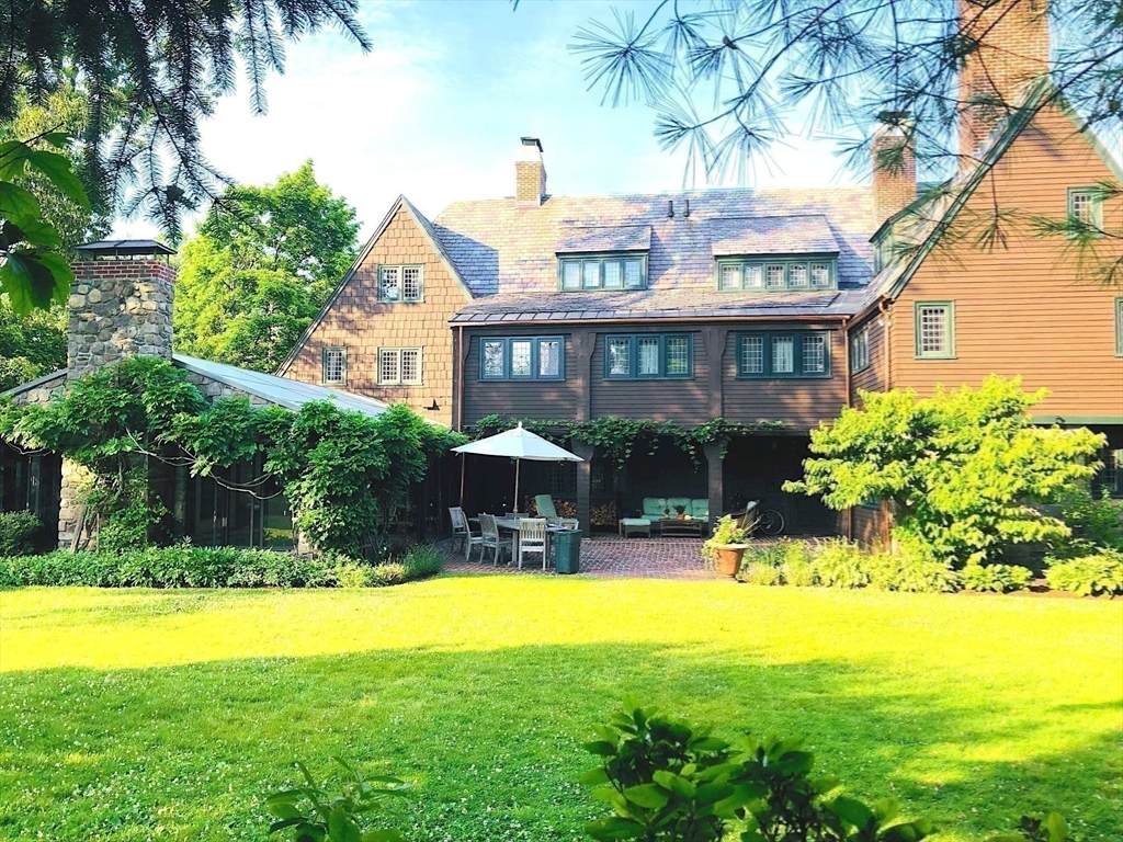84 Garden St - Photo 1