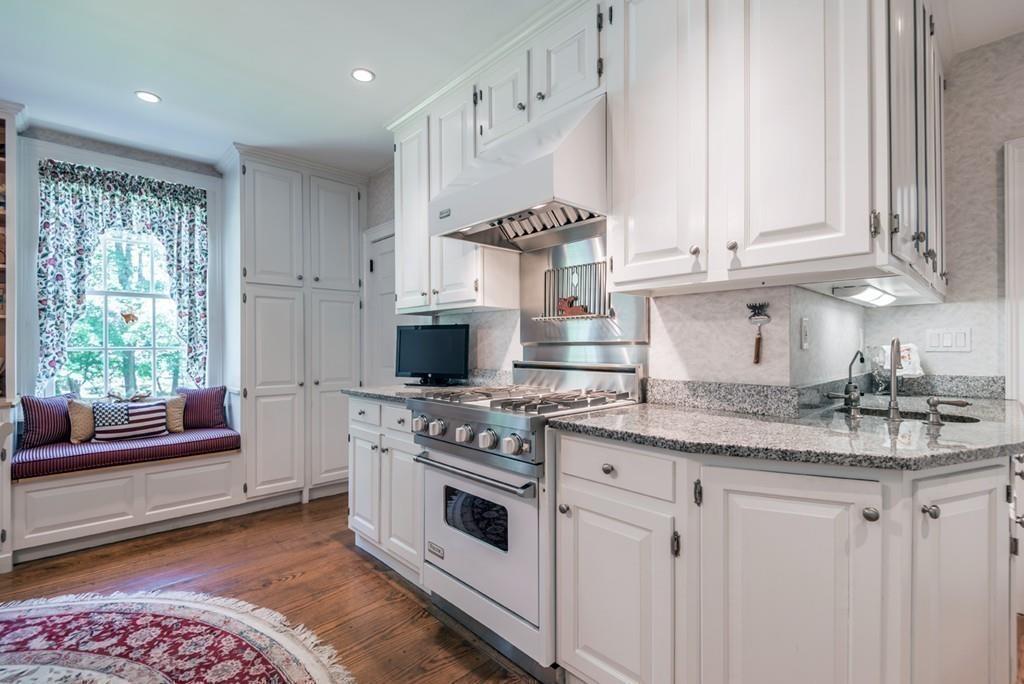 381 Boston Rd - Photo 1