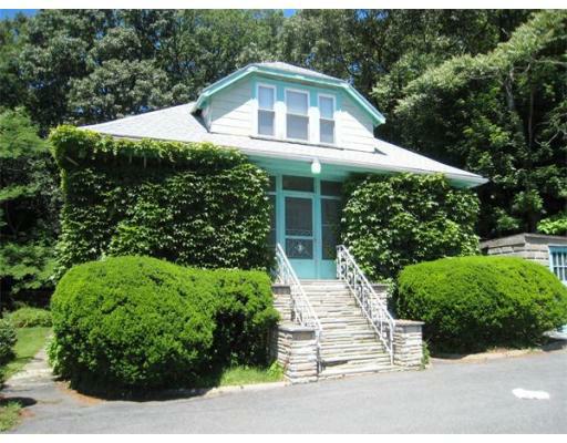 15 Huntley Terrace, Malden, MA 02148 (MLS #71394439) :: Exit Realty