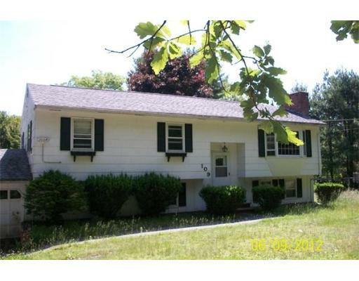 109 Salem St, Methuen, MA 01844 (MLS #71402352) :: Exit Realty
