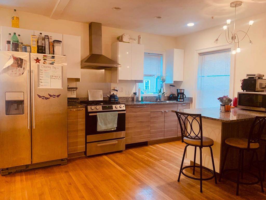 128 Hillside Street - Photo 1