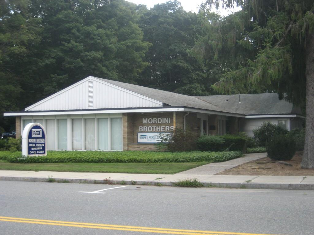 15 Mechanic Street - Photo 1