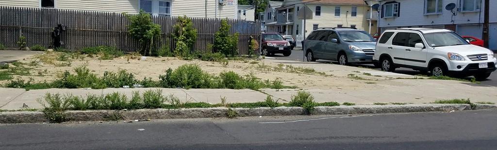 460-462 Hampshire St - Photo 1