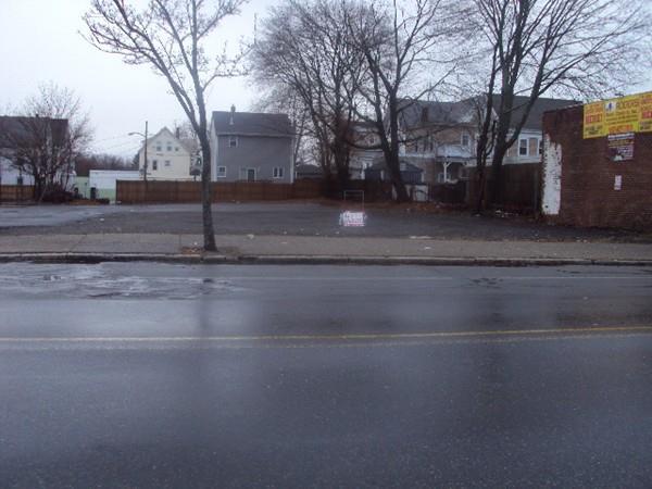 1048 Main Street - Photo 1