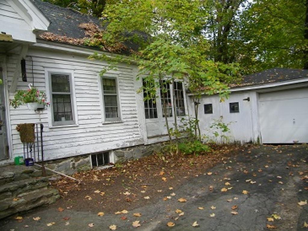 140 Rockingham Rd R411 - Photo 1