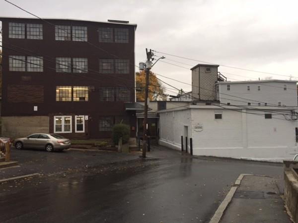 16 Proctor St - Photo 1