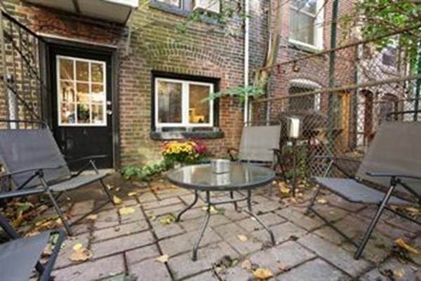 16 Greenwich Street - Photo 1