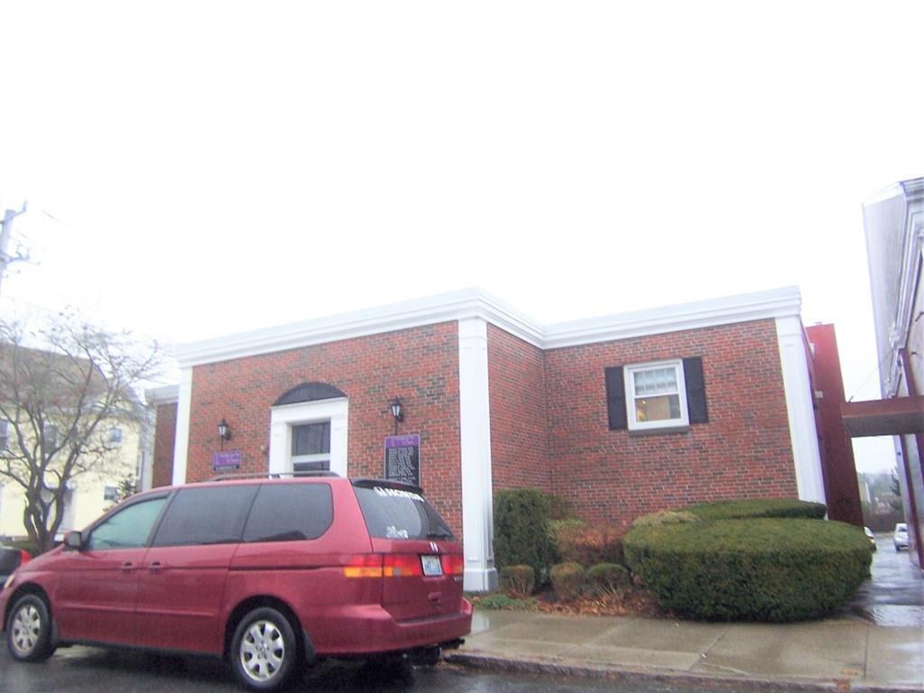 60 Brigham St - Photo 1