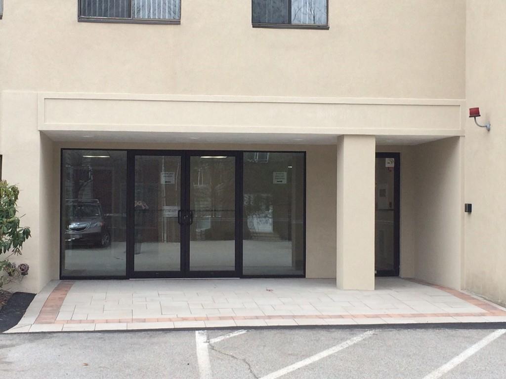 1221 Main - Photo 1