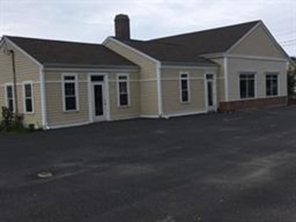 377-381 Main St - Photo 1