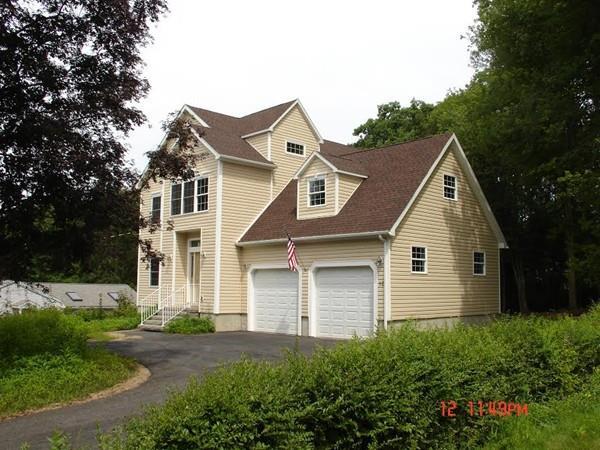 10 Moss St - Photo 1