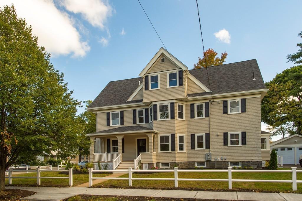 38 Churchill - Photo 1