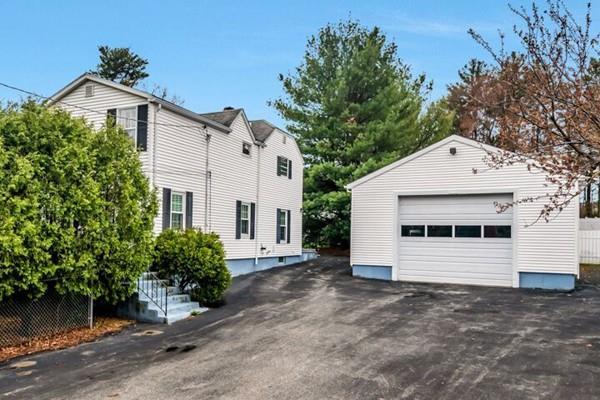 64 Mountain Road, Burlington, MA 01803 (MLS #72154820) :: Kadilak Realty Group at RE/MAX Leading Edge