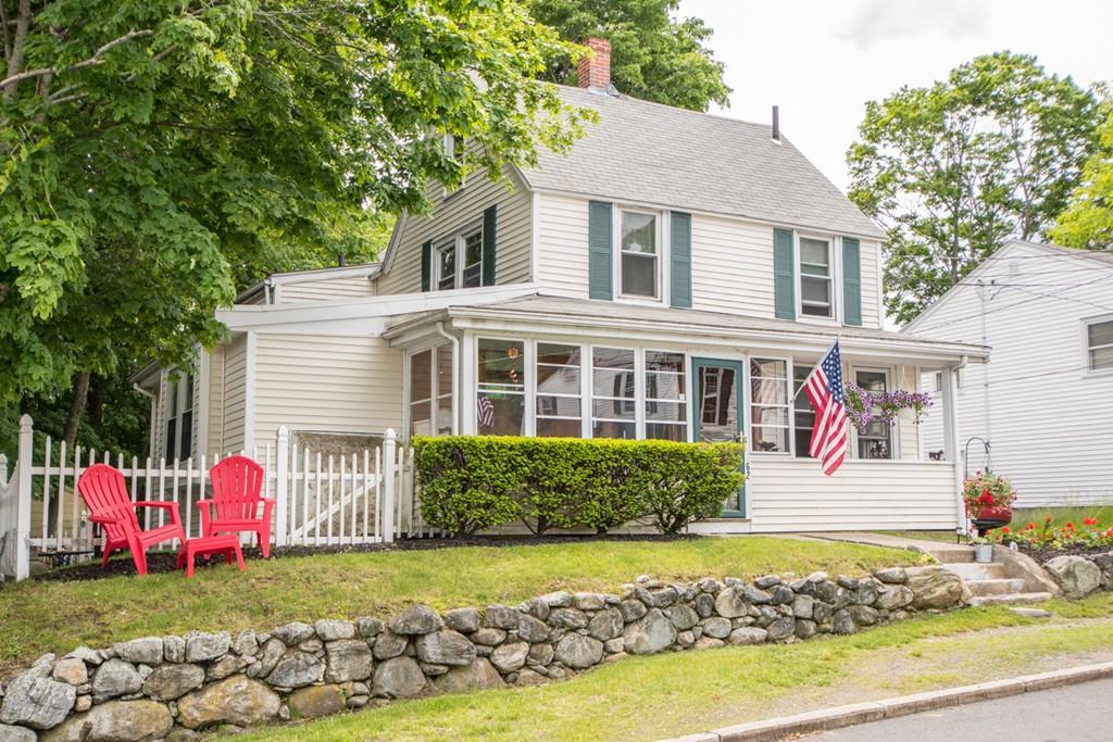 62 Harrison Ave - Photo 1