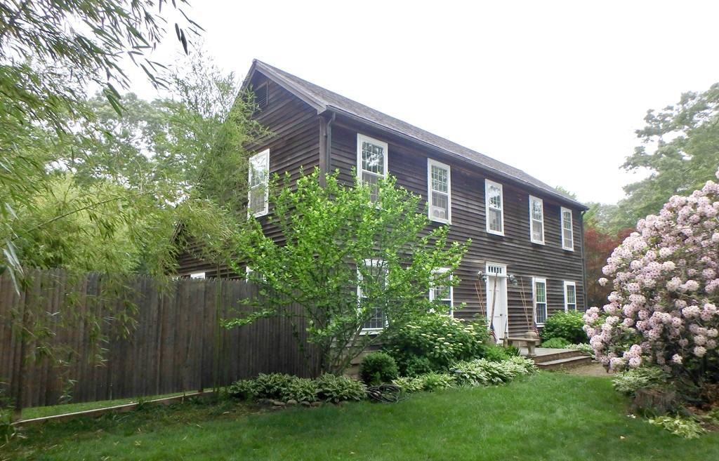 4 Stonewood Ln - Photo 1