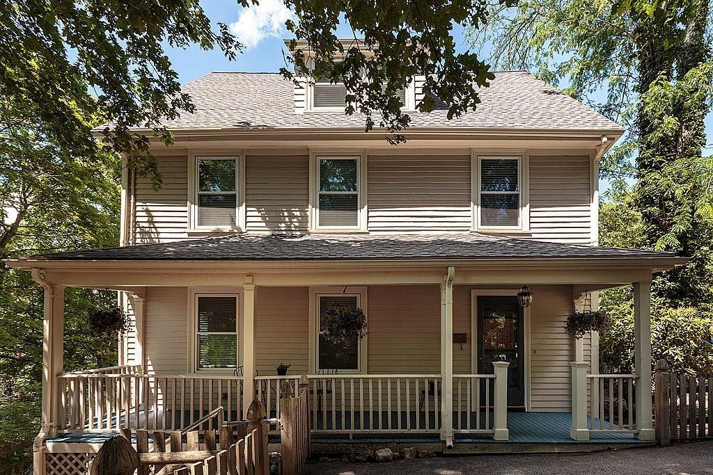 287 Highland Ave - Photo 1