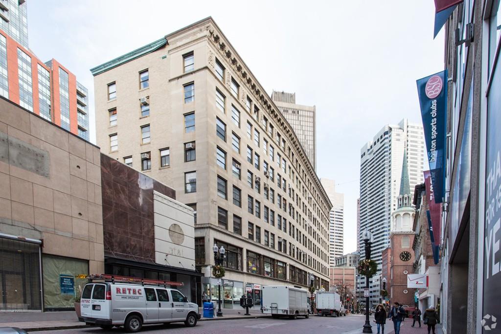 333 Washington St - Photo 1