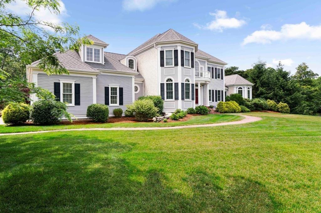 895 Cedar - Photo 1