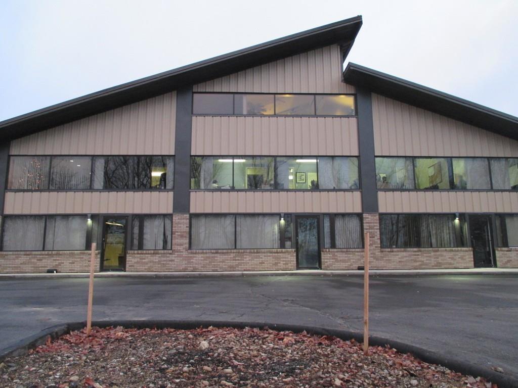 73 Newton Rd - Photo 1