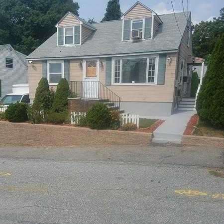 27 Laurel Ave - Photo 1
