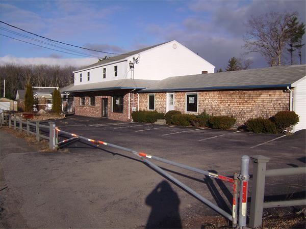 201 W Grove - Photo 1