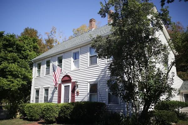 705 Old Randolph St - Photo 1